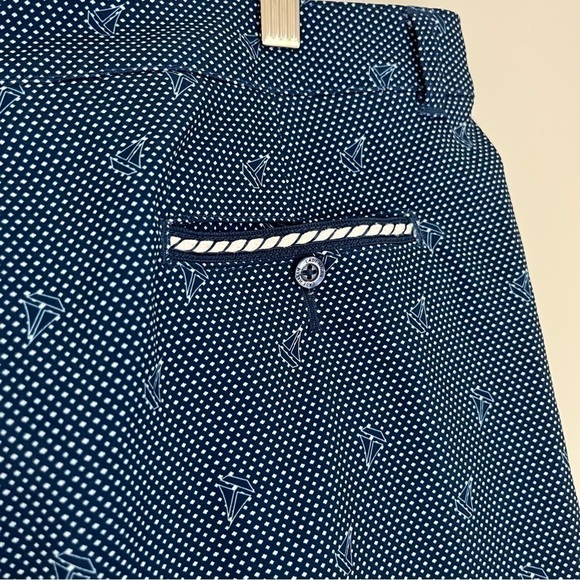 Lady Hagen Women’s Bermuda‎ Golf Shorts Sailboats Dots Blue White Size 16 - Picture 7 of 9